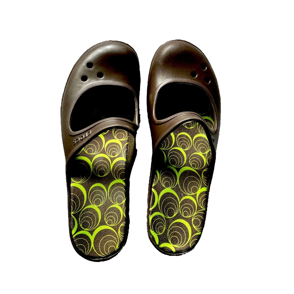 Crocs women’s mules size 9